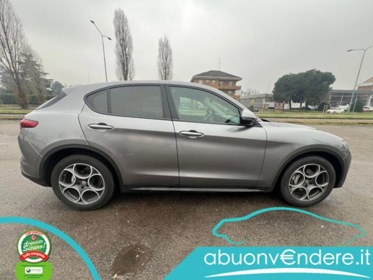 Alfa Romeo Stelvio Stelvio 2.2 Turbodiesel 160 CV AT8 RWD Business (8)