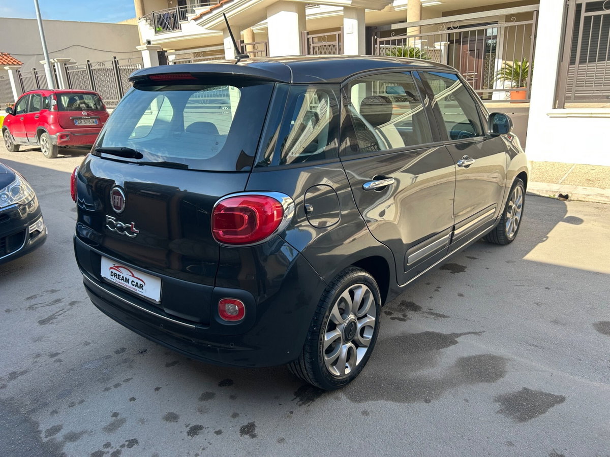 Fiat 500L Living 1.6 Multijet 120 CV Lounge (11)