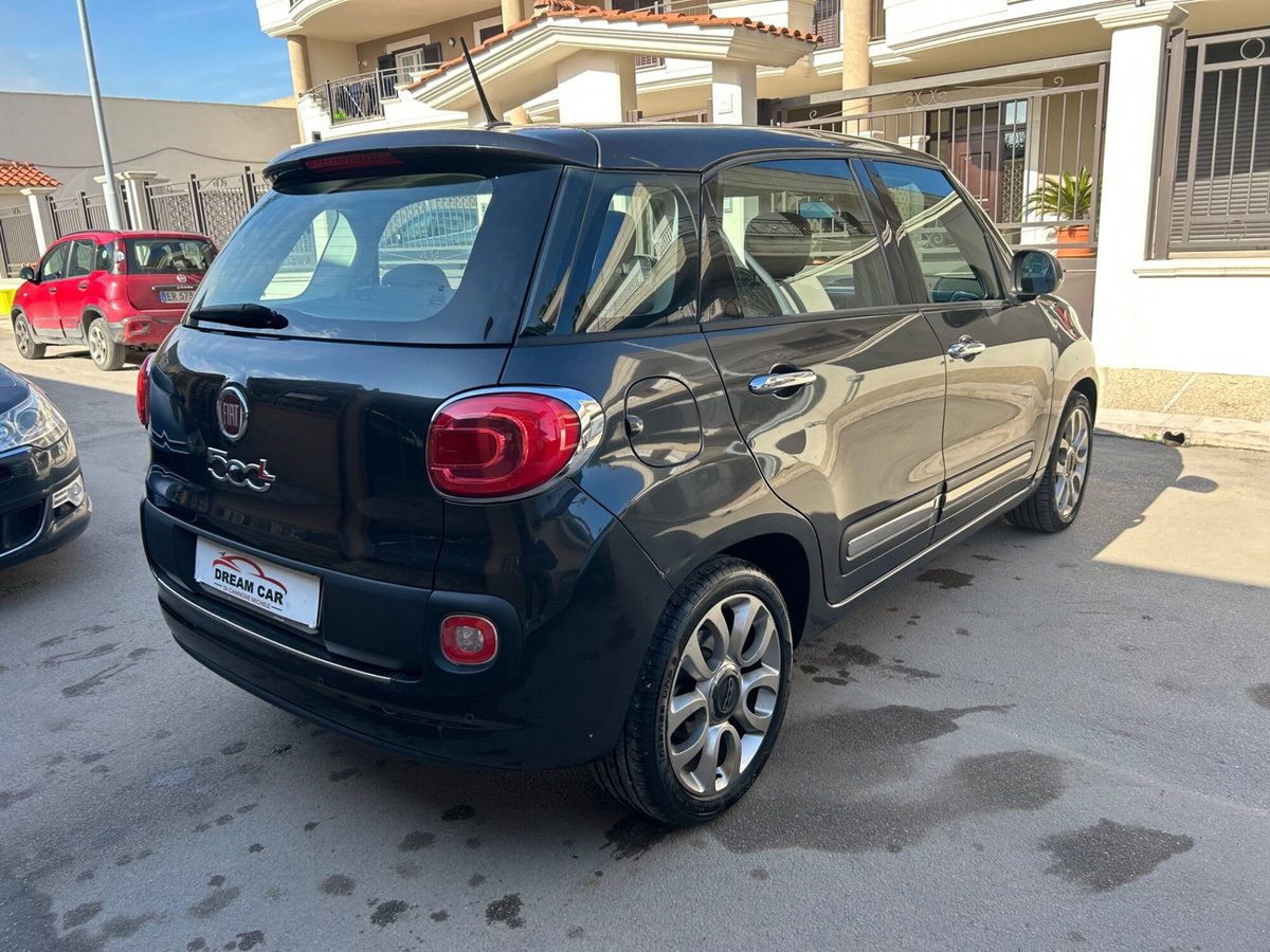 Fiat 500L Living 1.6 Multijet 120 CV Lounge (12)