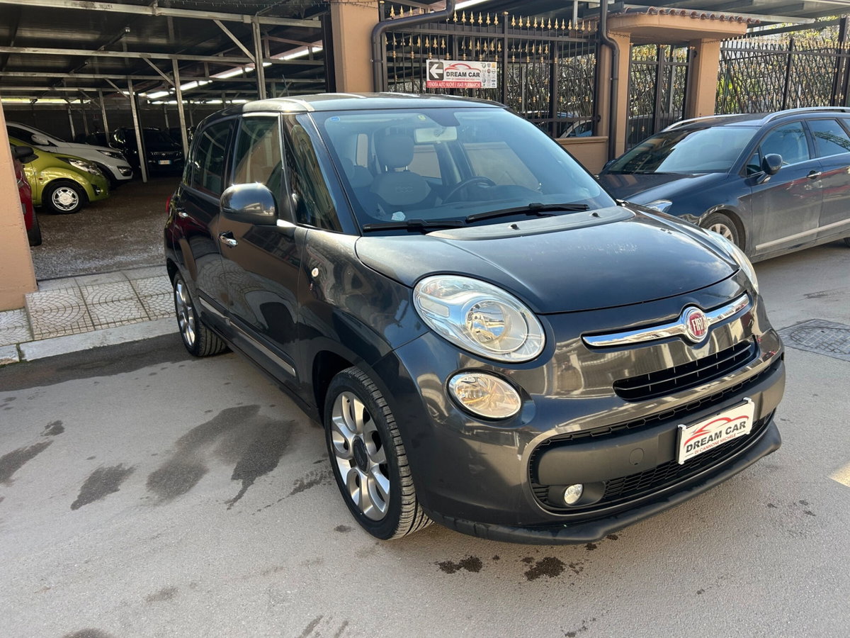 Fiat 500L Living 1.6 Multijet 120 CV Lounge (3)