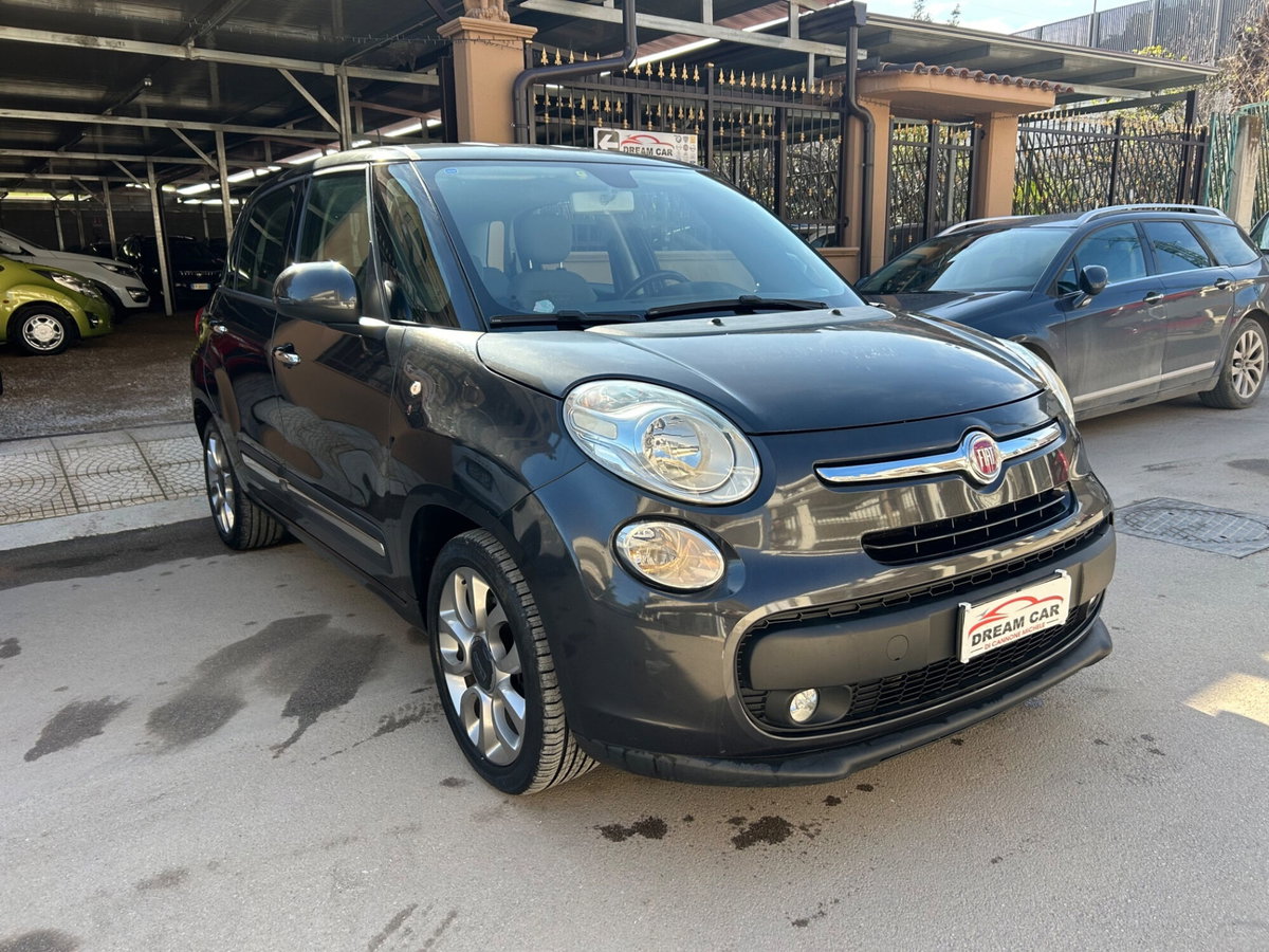 Fiat 500L Living 1.6 Multijet 120 CV Lounge (4)