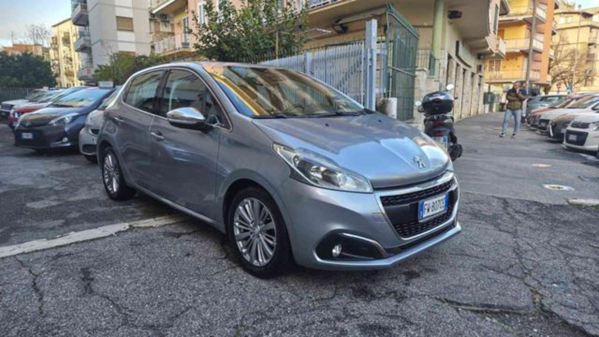 Peugeot 208 BlueHDi 100 Stop&Start 5 porte Allure (3)