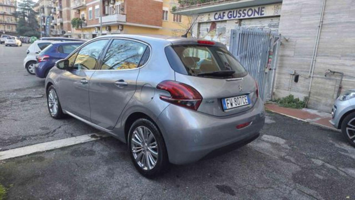 Peugeot 208 BlueHDi 100 Stop&Start 5 porte Allure (5)