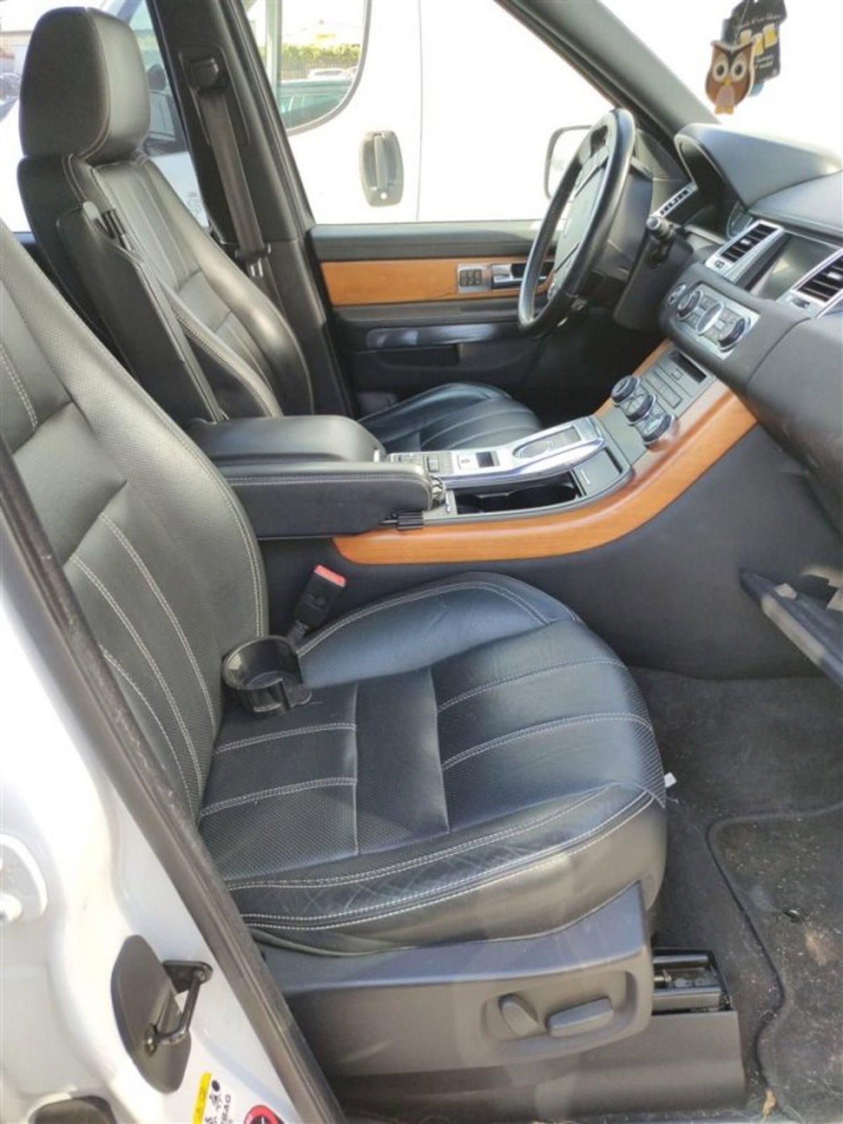 Land Rover Range Rover Sport 3.0 SDV6 HSE (19)