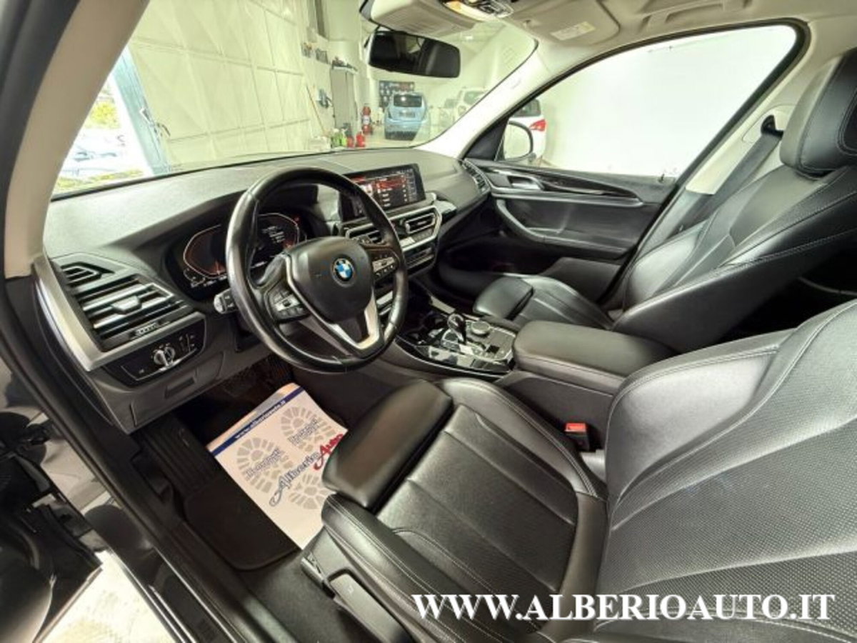 BMW X3 sdrive18d mhev 48V auto (14)