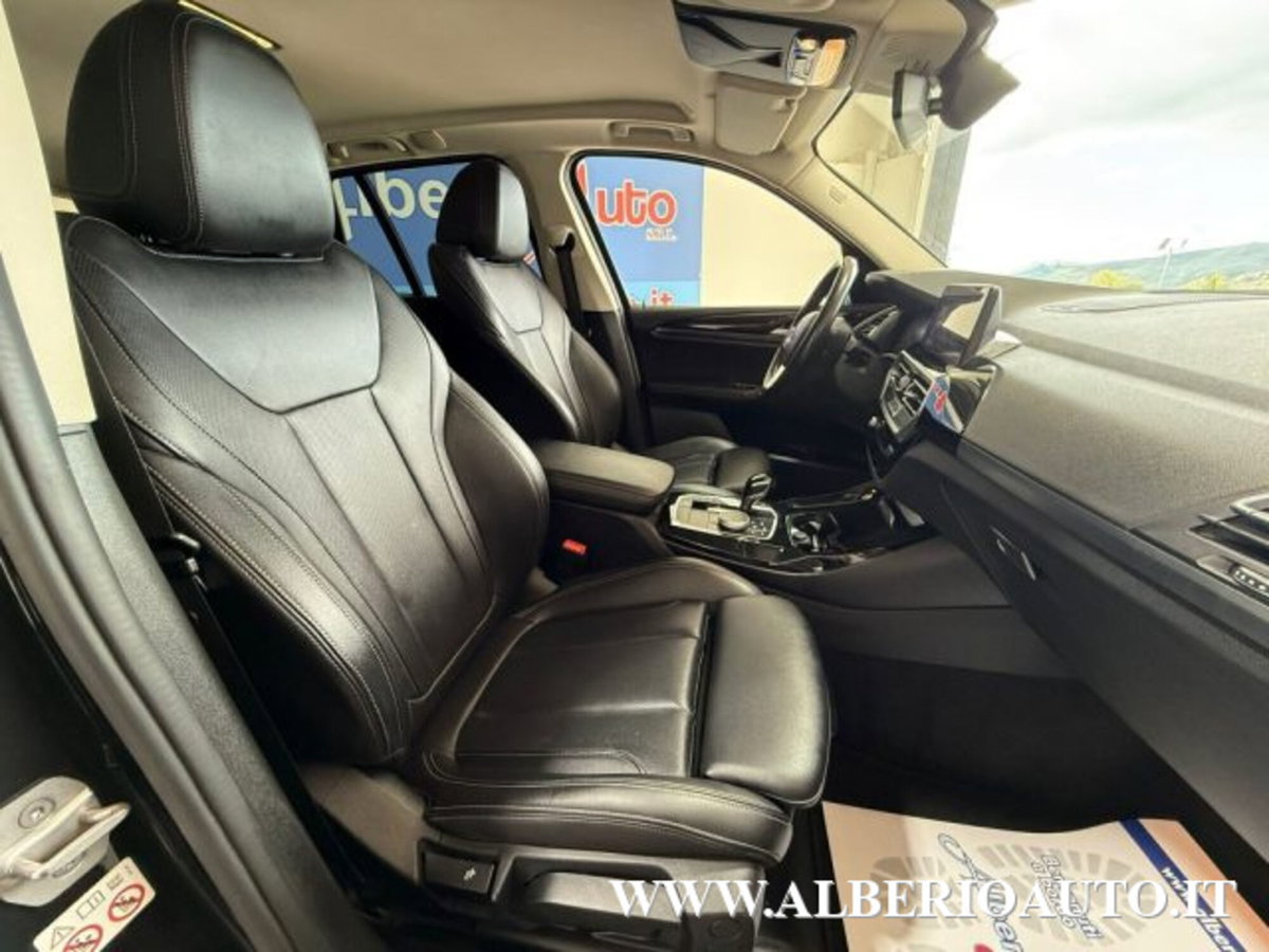 BMW X3 sdrive18d mhev 48V auto (7)
