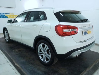 Mercedes-Benz GLA SUV 200 CDI Automatic 4Matic Sport (2)
