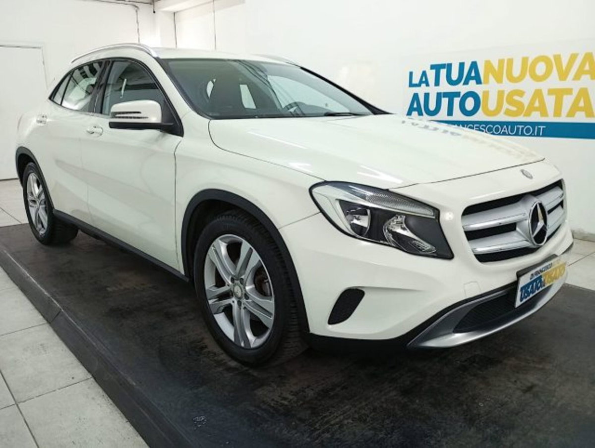 Mercedes-Benz GLA SUV 200 CDI Automatic 4Matic Sport (6)