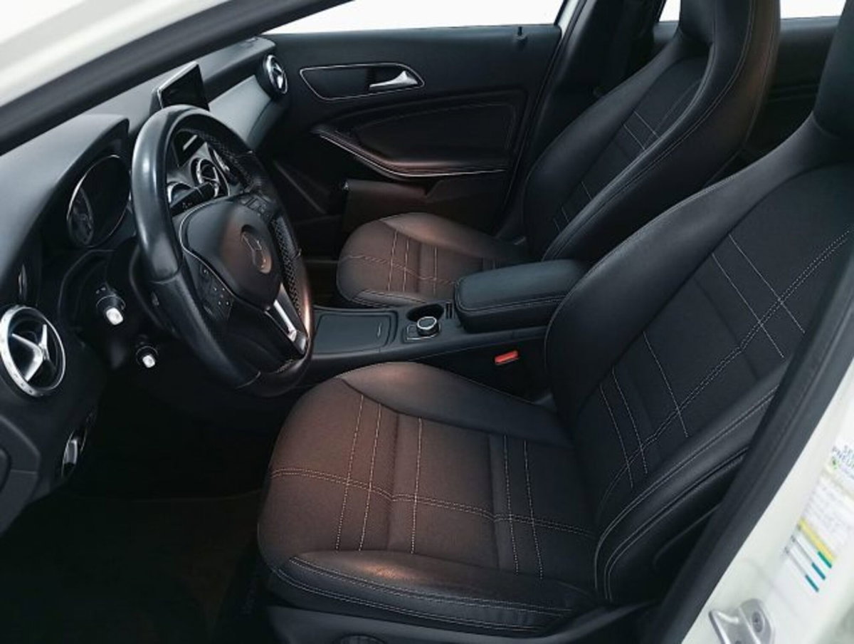 Mercedes-Benz GLA SUV 200 CDI Automatic 4Matic Sport (9)