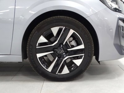 Peugeot 208 1.2 puretech Active s&s 100cv (8)
