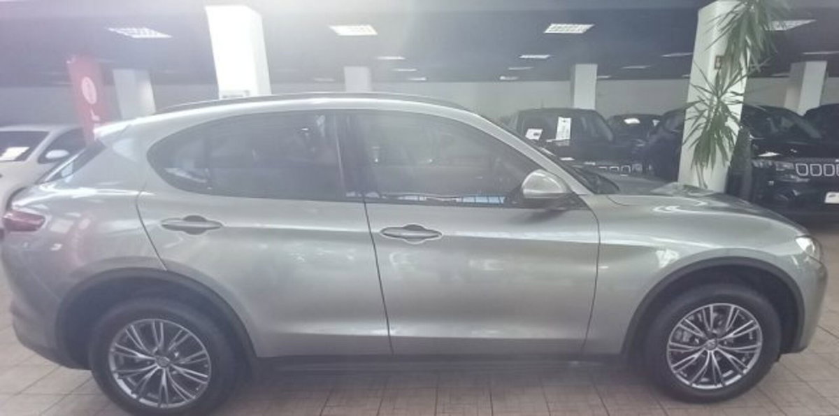 Alfa Romeo Stelvio Stelvio 2.2 Turbodiesel 190 CV AT8 Q4 Super Business (2)