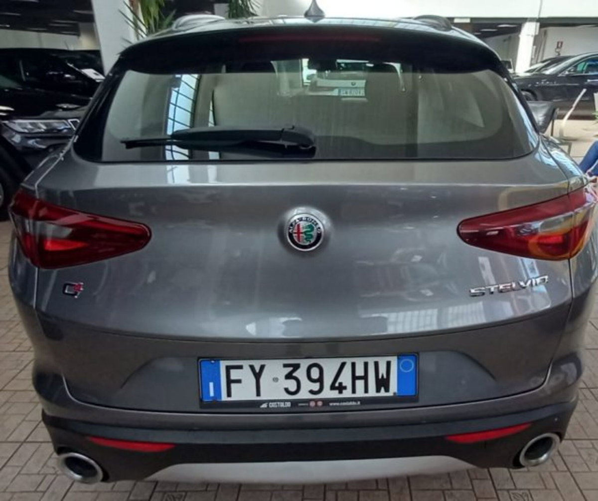 Alfa Romeo Stelvio Stelvio 2.2 Turbodiesel 190 CV AT8 Q4 Super Business (3)