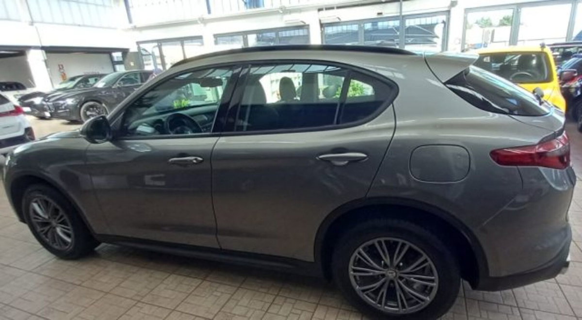 Alfa Romeo Stelvio Stelvio 2.2 Turbodiesel 190 CV AT8 Q4 Super Business (4)