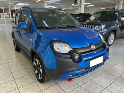 Fiat Panda Cross 1.0 firefly hybrid Cross s&s 70cv 5p.ti usata