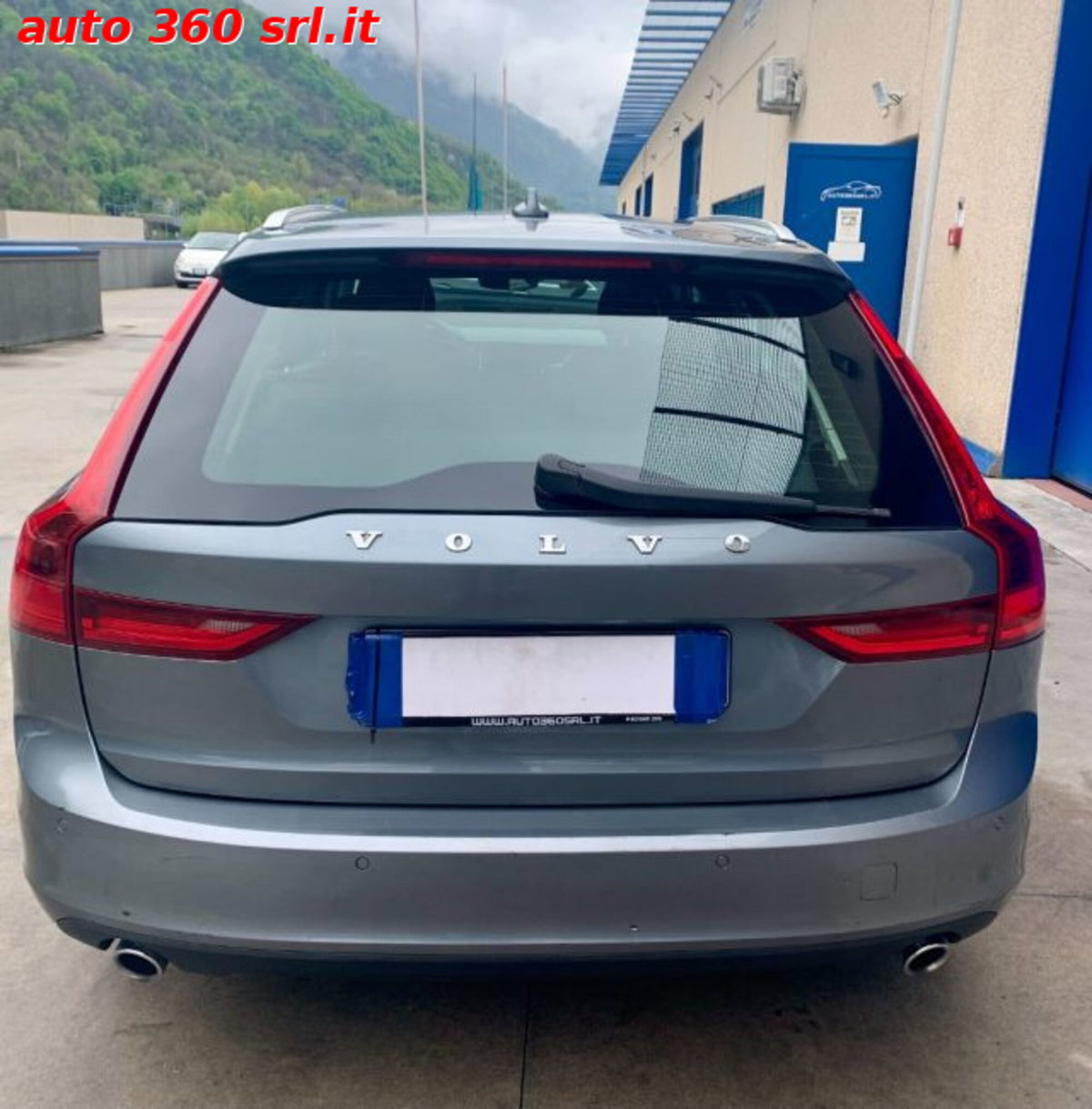 Volvo V90 D4 Geartronic Momentum (4)
