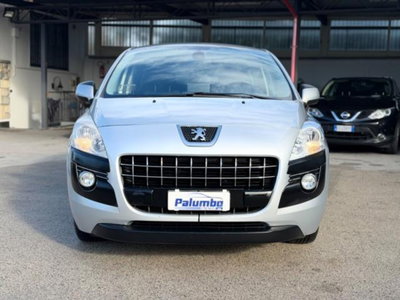 Peugeot 3008 1.6 HDi 110CV Premium (2)