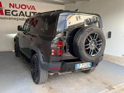 Land Rover Defender 110 3.0D I6 200 CV AWD Auto X-Dynamic S (7)