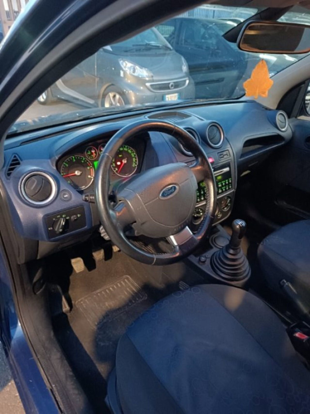 Ford Fiesta 1.4 TDCi 68CV 5 porte Titanium (13)