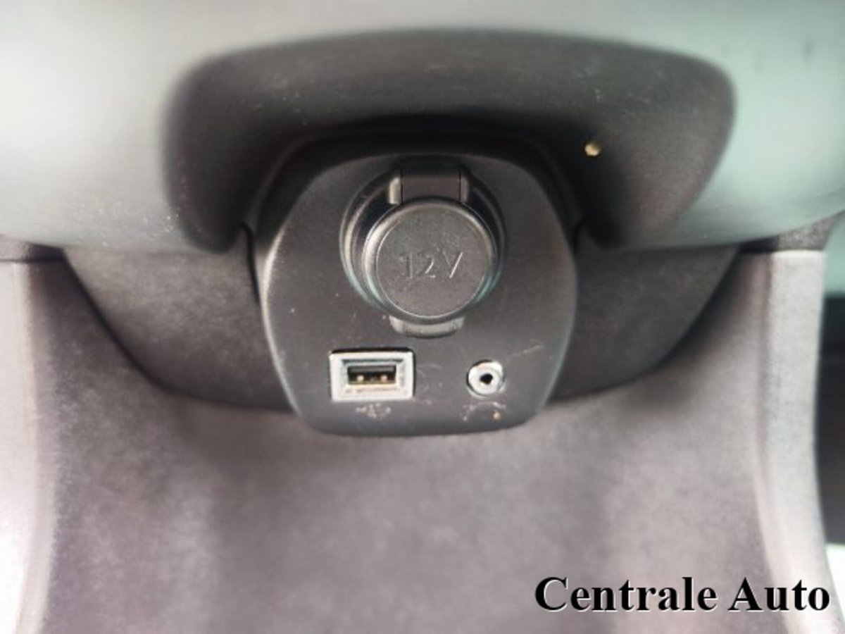Toyota Aygo Connect 1.0 VVT-i 72 CV 5 porte x-wave MMT (20)