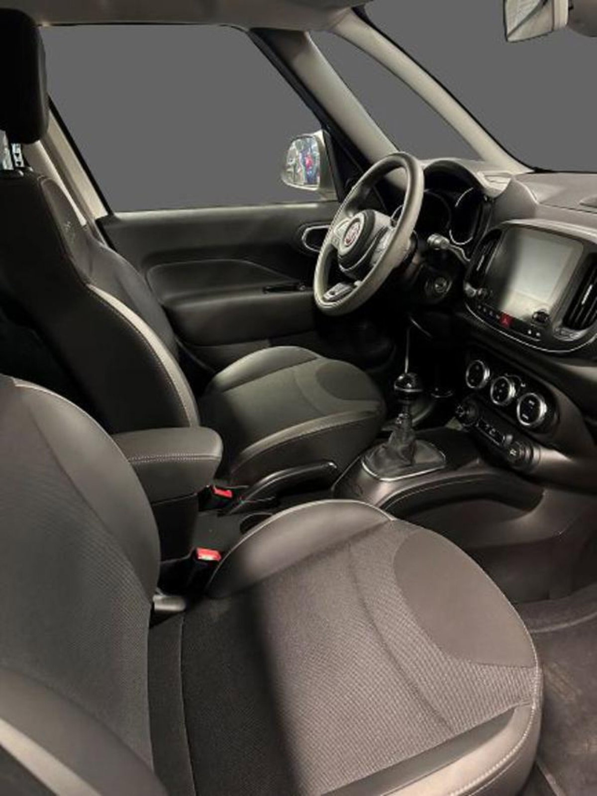 Fiat 500L 1.3 Multijet 95 CV Cross (2)