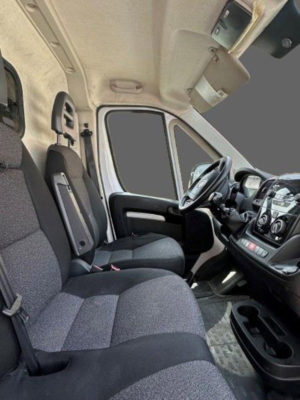 Fiat Ducato Furgone 33 2.3 MJT PC-TN Furgone (2)