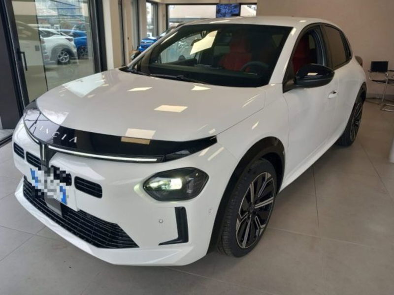 Lancia Ypsilon 1.2 mhev Edizione Cassina e-dct