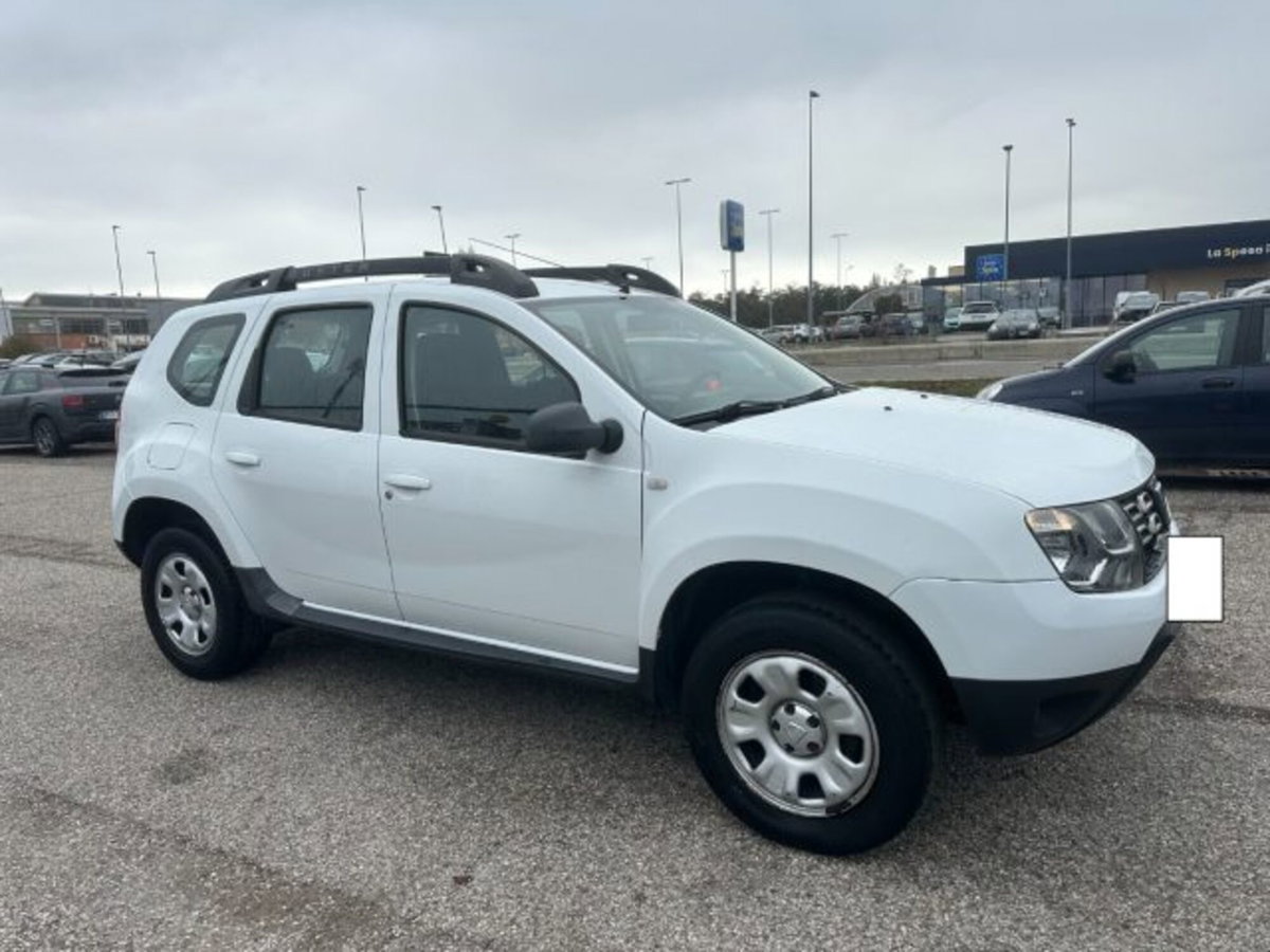 Dacia Duster 1.2 TCe 125CV 4x2 Lauréate (5)