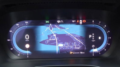 Volvo XC40 B3 automatico Plus Dark (11)