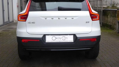 Volvo XC40 B3 automatico Plus Dark (6)