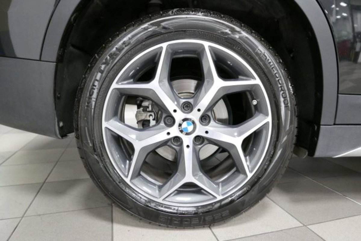 BMW X1 sDrive18d xLine Plus (14)