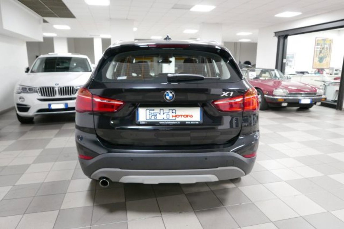 BMW X1 sDrive18d xLine Plus (5)