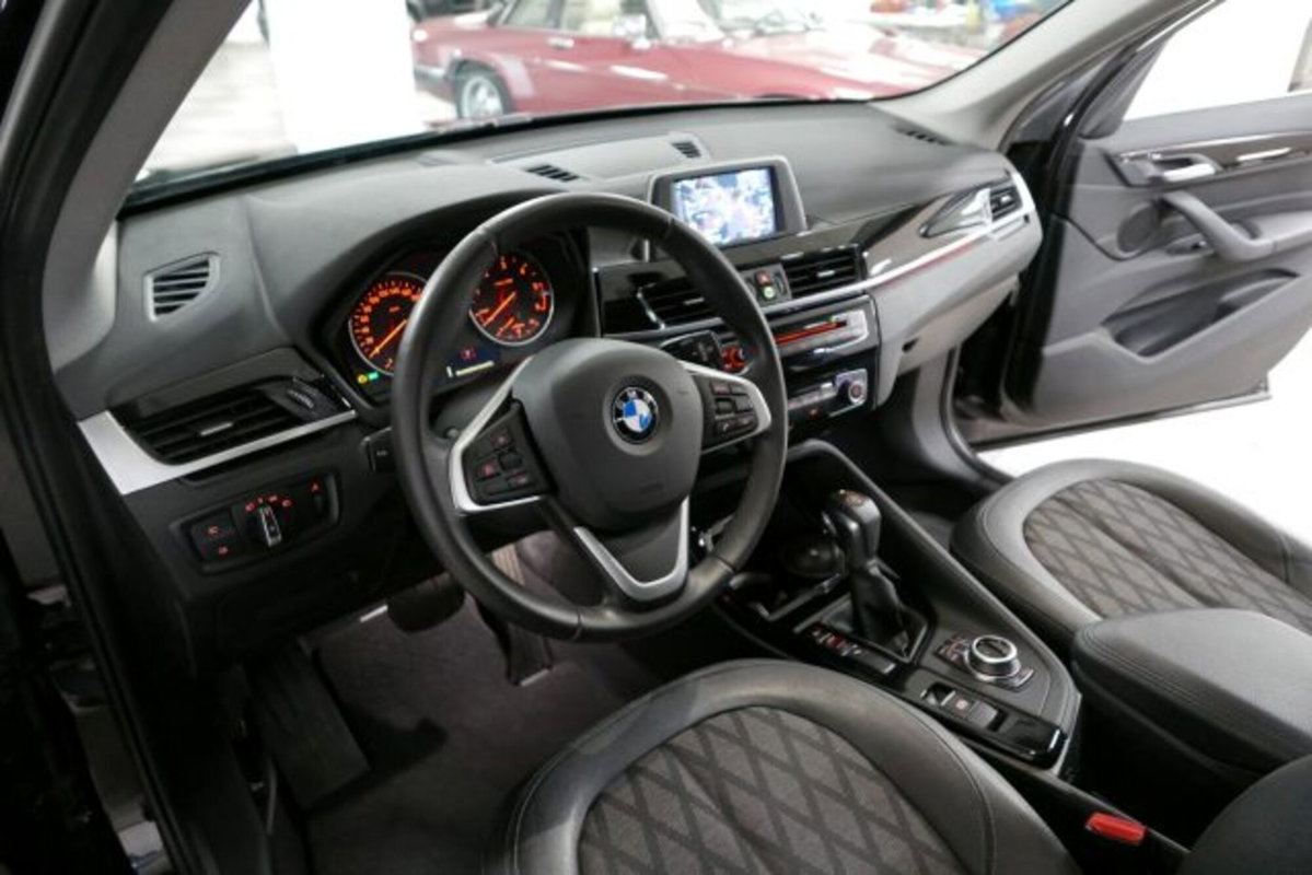 BMW X1 sDrive18d xLine Plus (7)