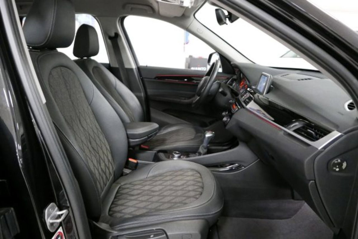 BMW X1 sDrive18d xLine Plus (8)
