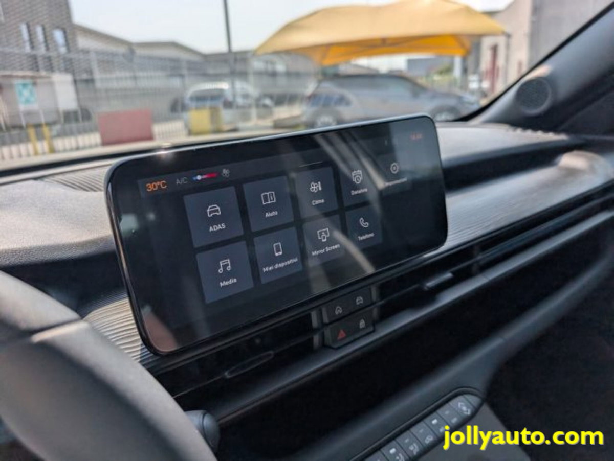 Jeep Avenger 1.2 turbo Longitude fwd 100cv (19)