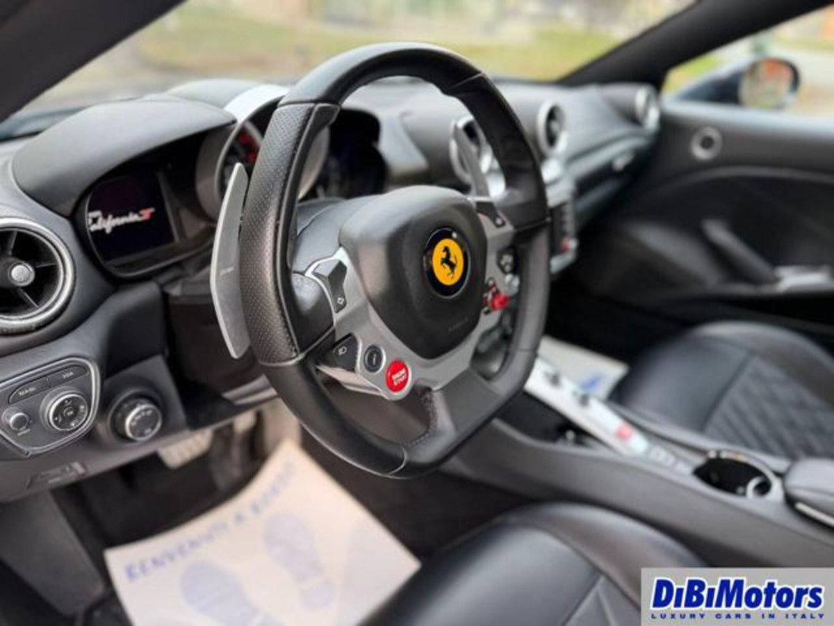 Ferrari California Spider California T DCT (11)