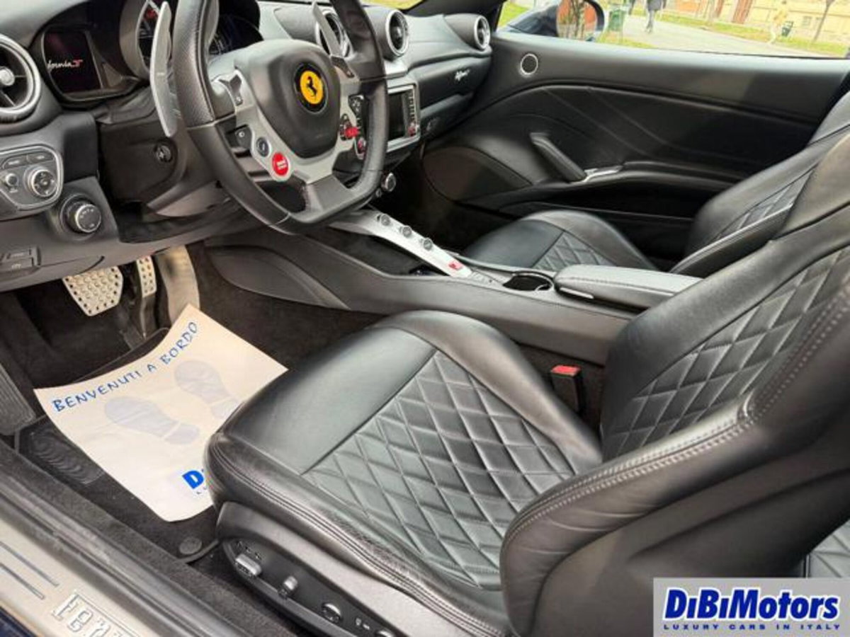 Ferrari California Spider California T DCT (13)