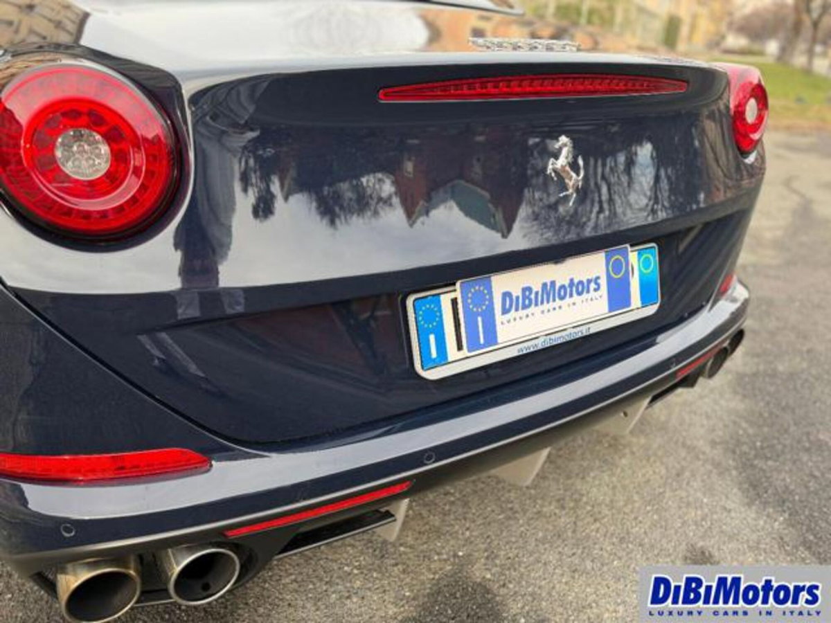 Ferrari California Spider California T DCT (20)