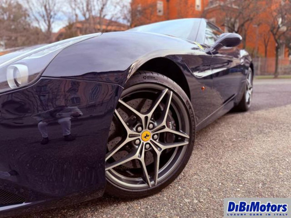 Ferrari California Spider California T DCT (7)