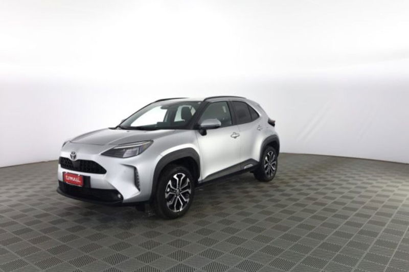 Toyota Yaris Cross 1.5 Hybrid 5p. E-CVT AWD-i Trend