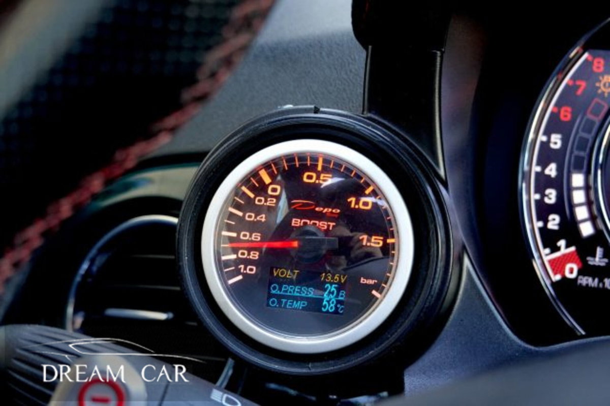 Abarth 500 Cabrio 1.4 Turbo T-Jet MTA Custom (15)