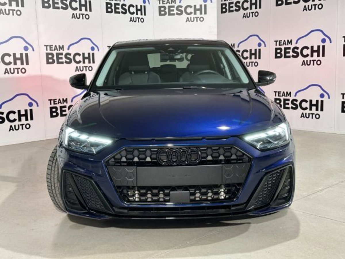 Audi A1 Sportback 30 TFSI S tronic Identity Black (2)