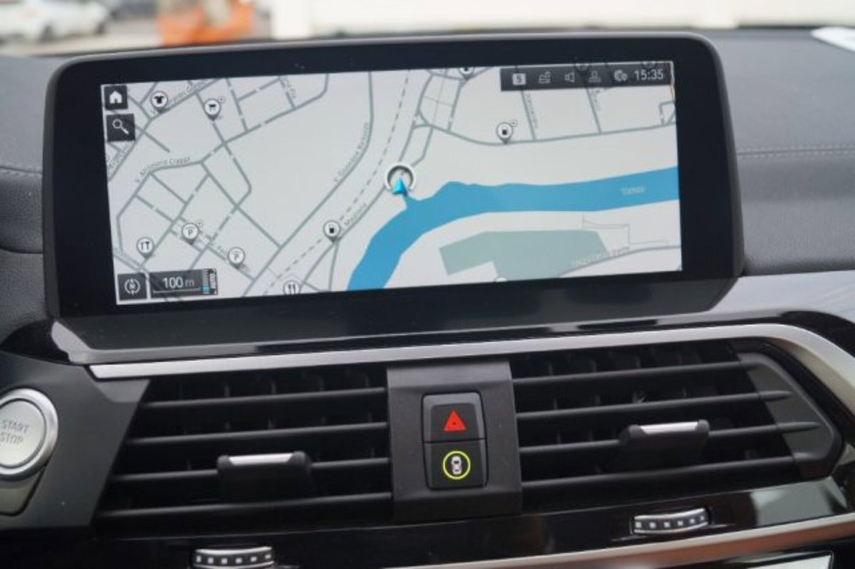BMW X3 xDrive30e Luxury (12)