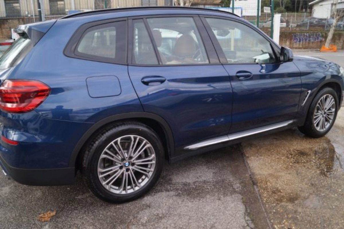 BMW X3 xDrive30e Luxury (4)
