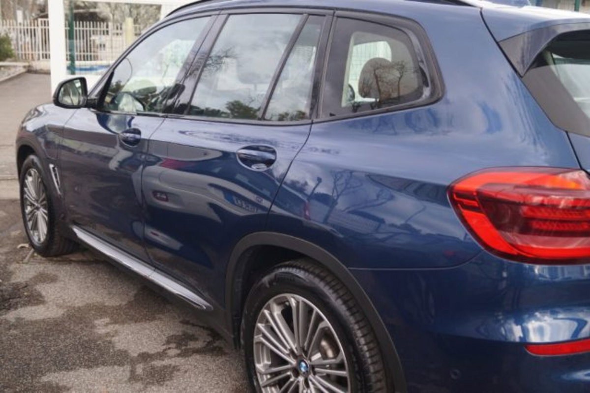 BMW X3 xDrive30e Luxury (6)