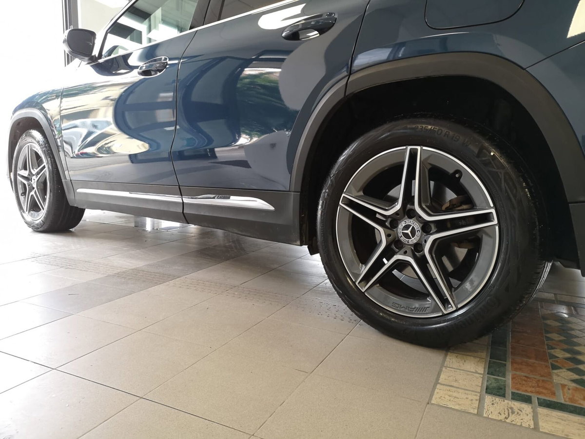 Mercedes-Benz GLA SUV 250 e EQ-Power Automatic Premium (11)
