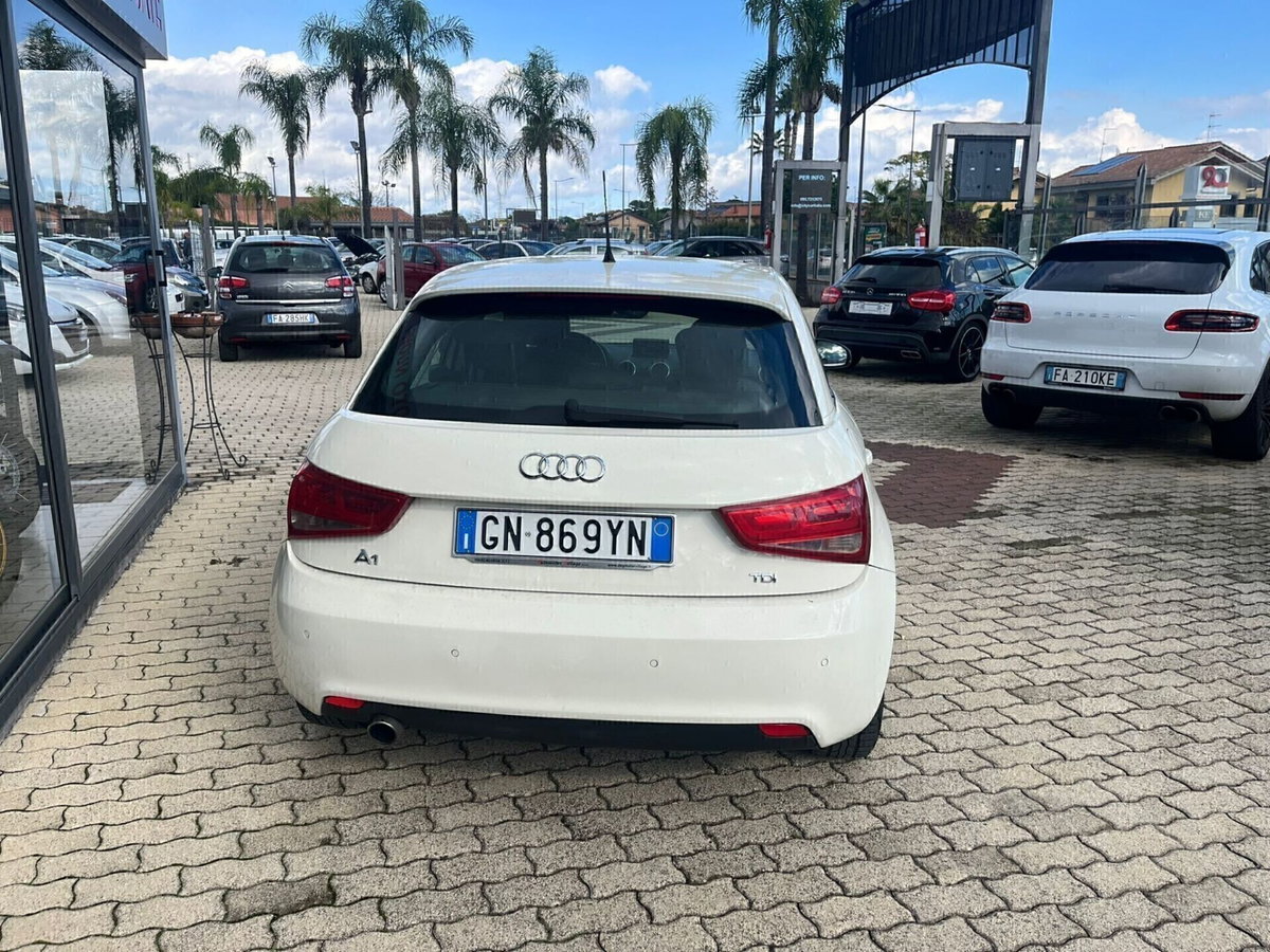 Audi A1 Sportback 1.6 TDI Ambition (5)