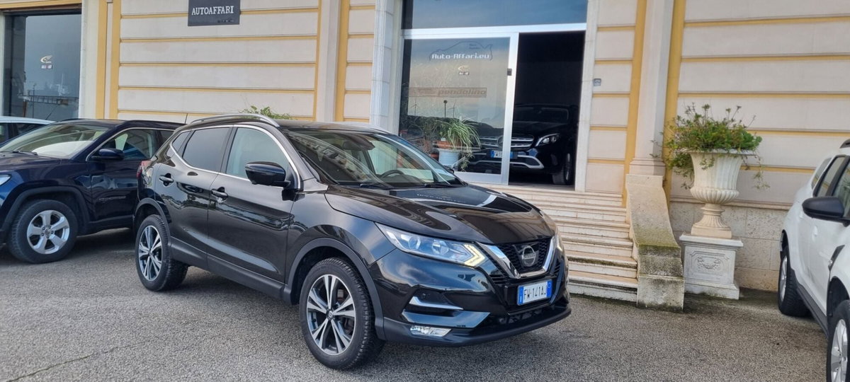 Nissan Qashqai 1.6 dCi 2WD Tekna (6)