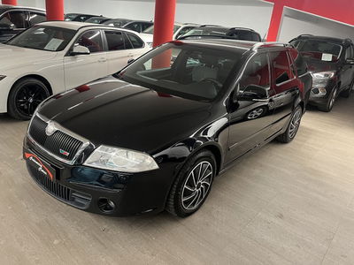 Skoda Octavia Station Wagon 2.0 170CV TDI F.AP. DSG Wagon RS usata