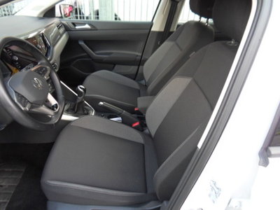 Volkswagen Polo 1.0 tsi Life 95cv (7)