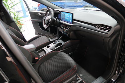 Ford Kuga 2.5 Full Hybrid 190 CV CVT 2WD ST-Line Design (10)